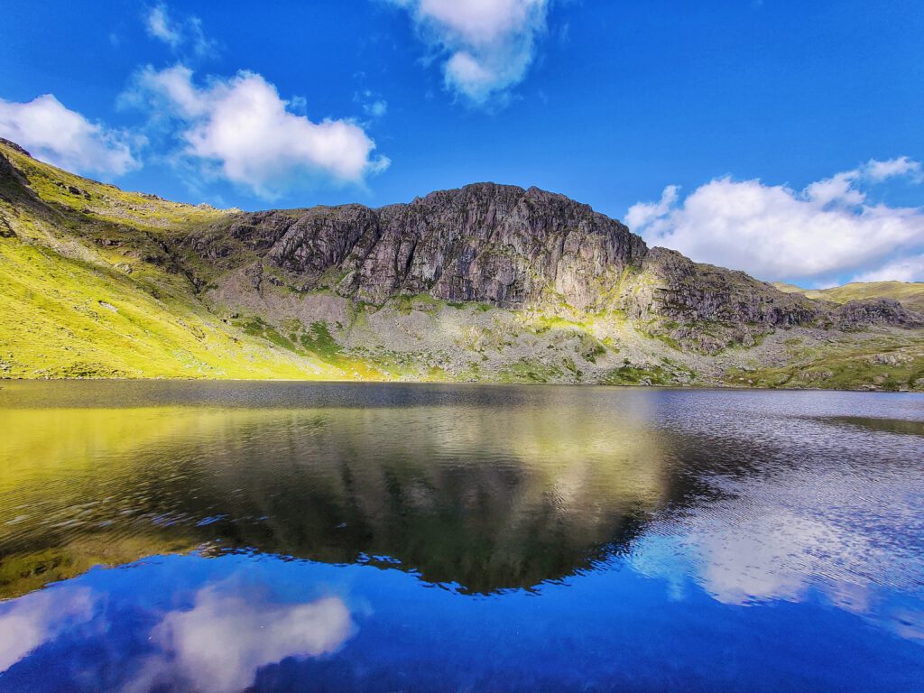 Ullswater Cabin Holiday Lodge, situated in the Langdale Valley at Neaum Crag near Ambleside in the Lake District. Available for weekly bookings, Saturday to Saturday, March to November